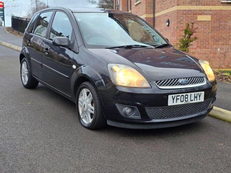 FORD FIESTA 1.4 TD Ghia 5dr